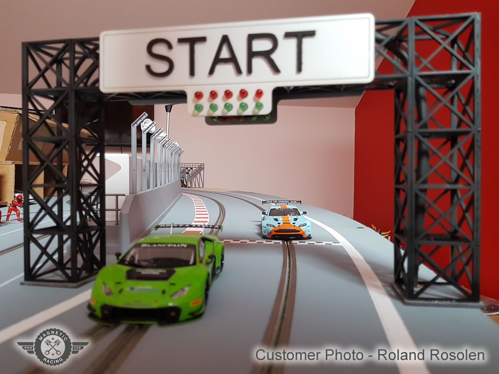 Magnetic Racing Start Gantry