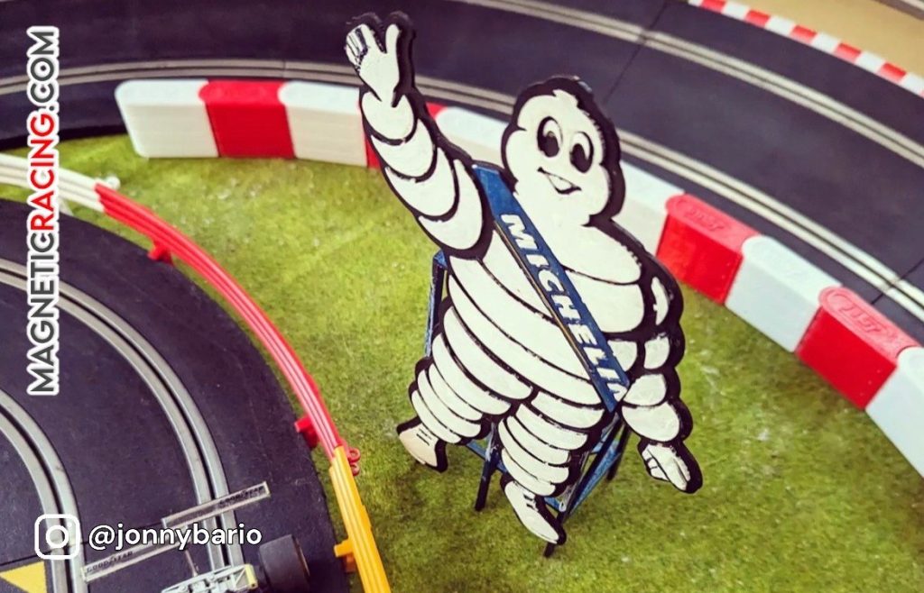 Customer Photo IG jonnybario 031-M Michelin Man Billboard