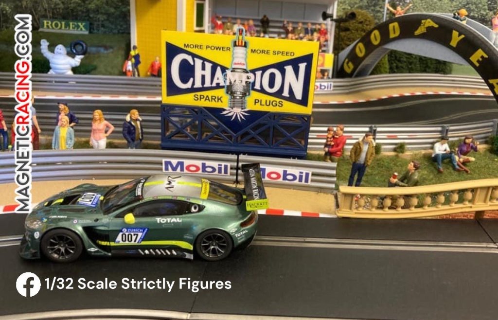 Customer Photo FB 1/32 Scale Strictly Figures 026 Champion Billboard FLASHING