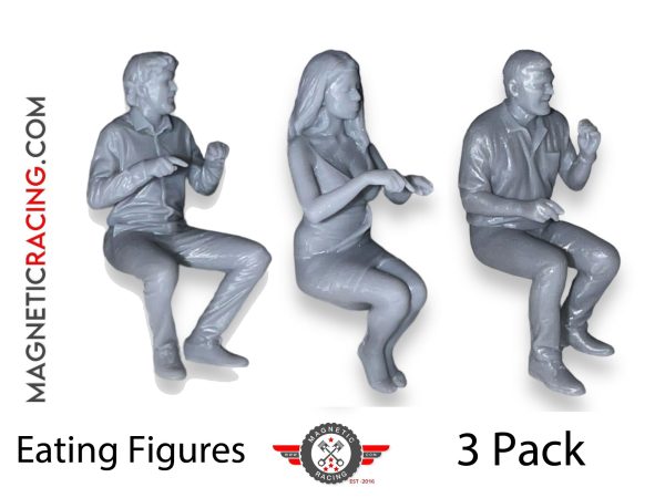 3 sitting 1:32 scale figures eating